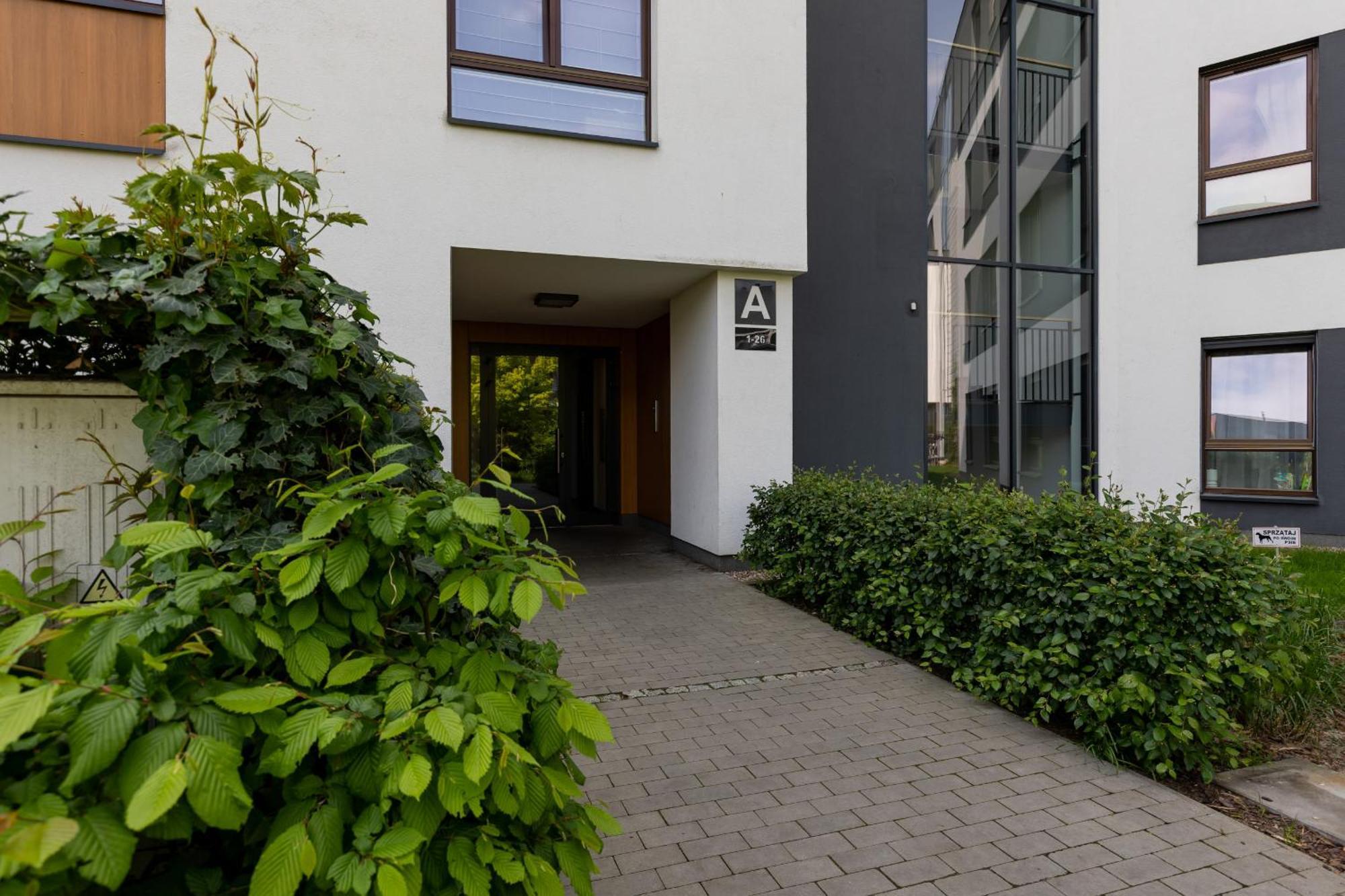 Royal Garden Apartment In Wilanow By Renters Prestige Varsovia Exterior foto